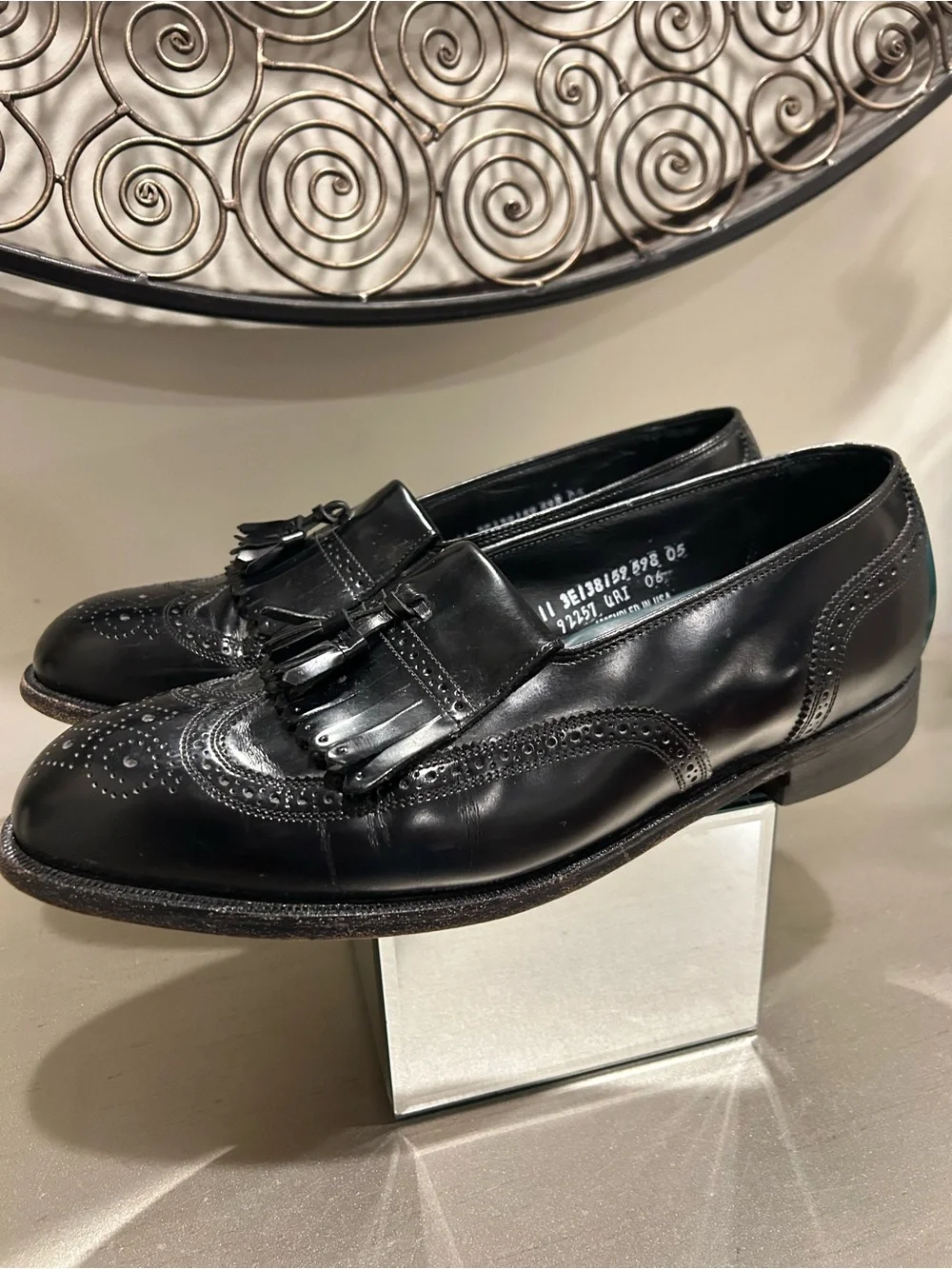 Vintage Florsheim Imperial 11D Black Leather Wingtip Kiltie Tassel Loafers USA